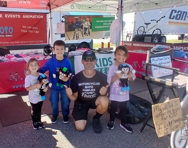 Mimi and Moto Snuggle Monkeys 2.0